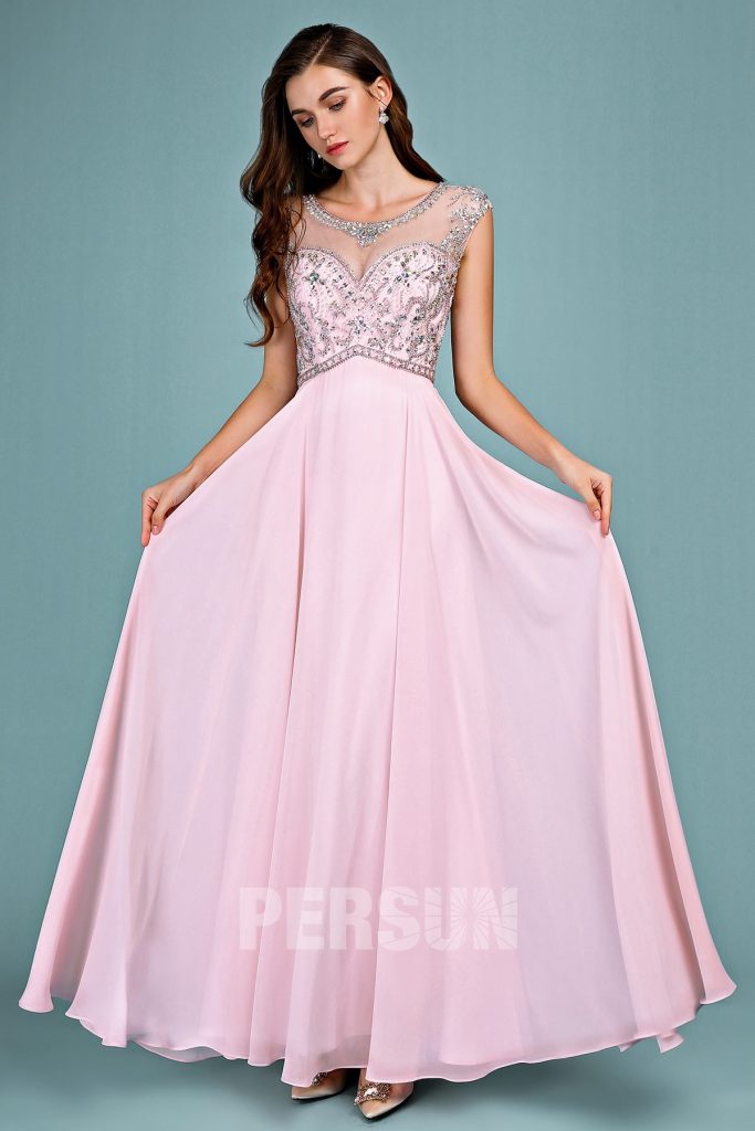 robe rose pâle